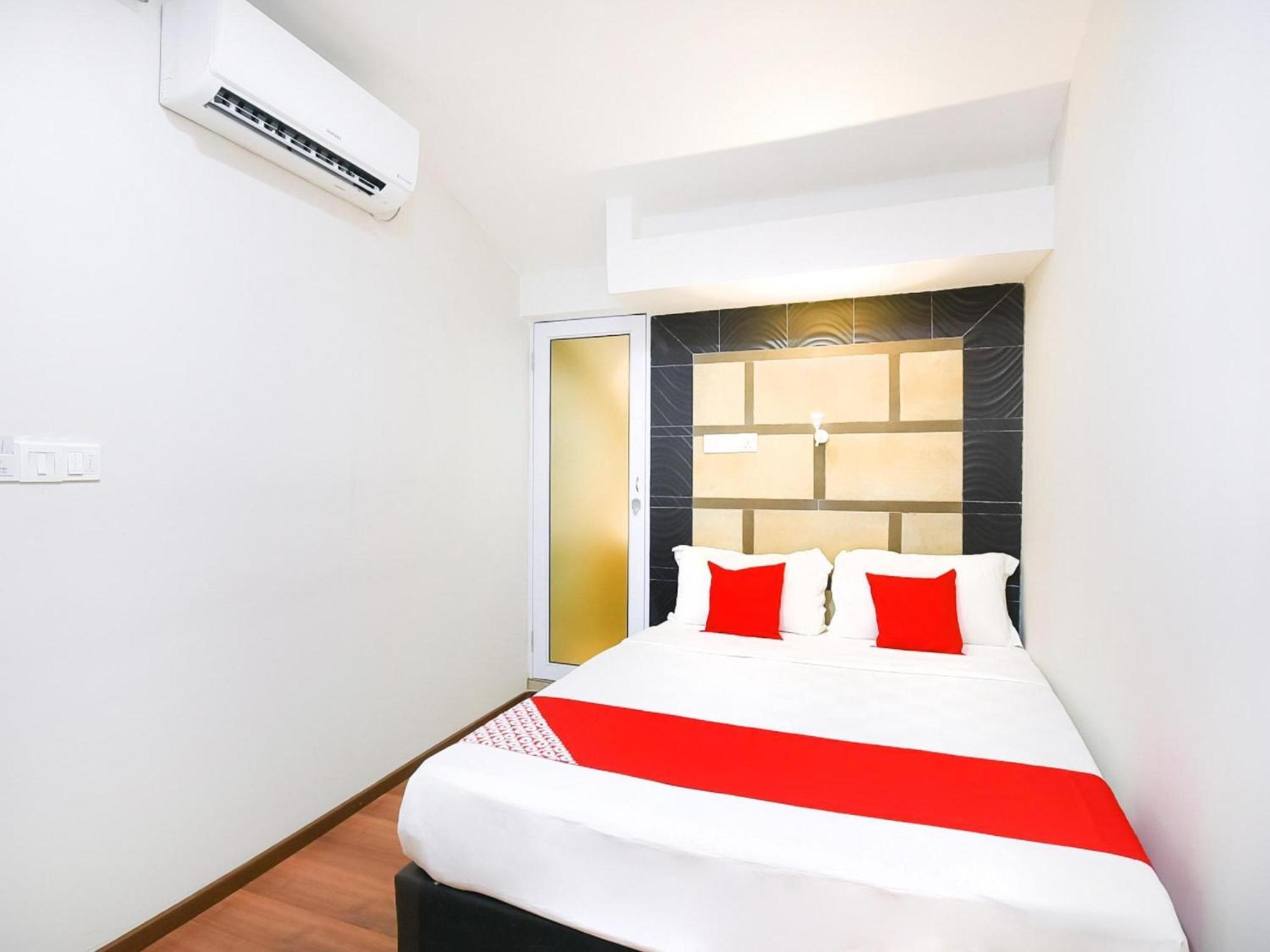 Oyo 1023 La Mirina Boutique Inn Экстерьер фото
