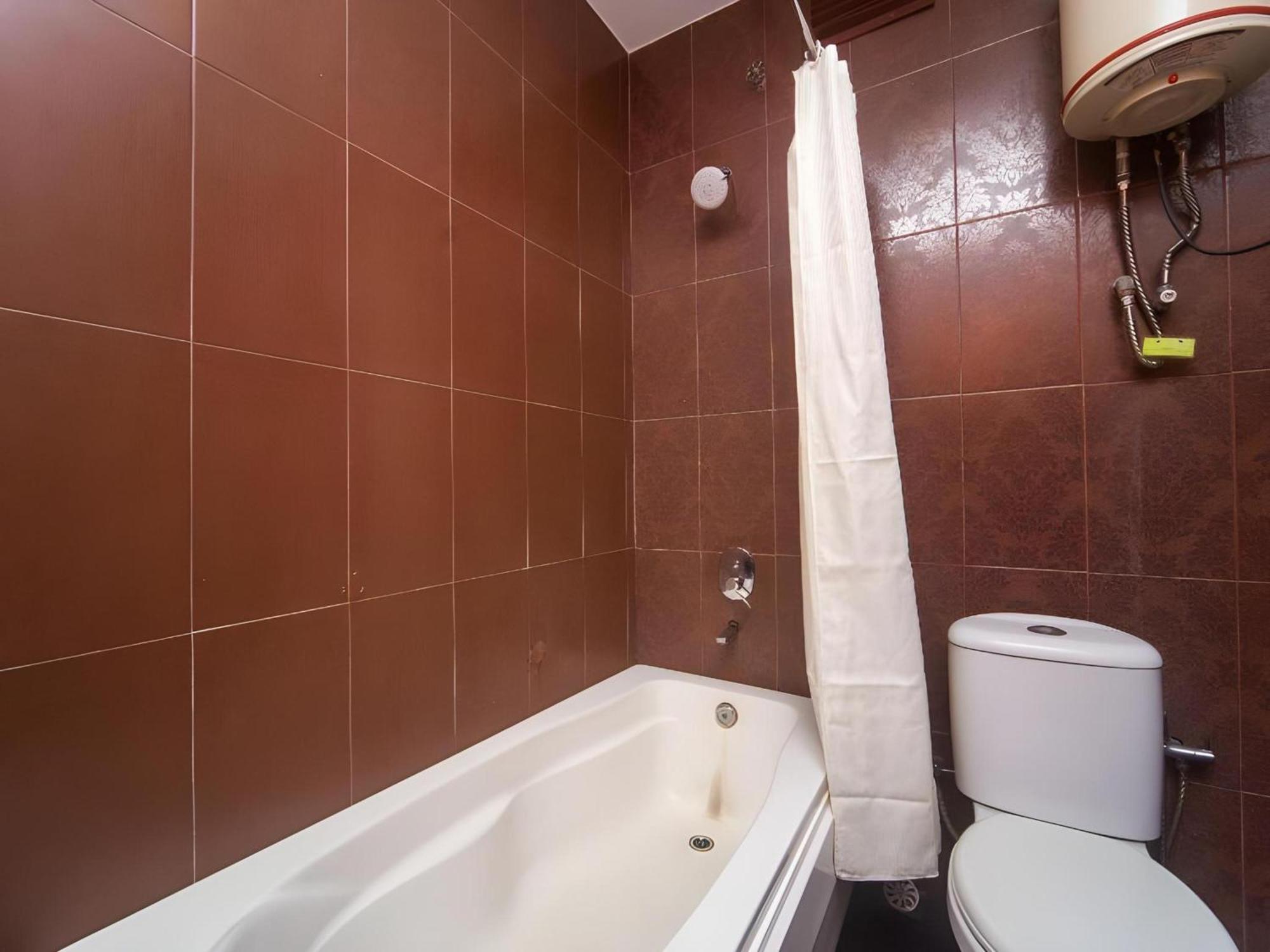 Oyo 1023 La Mirina Boutique Inn Экстерьер фото